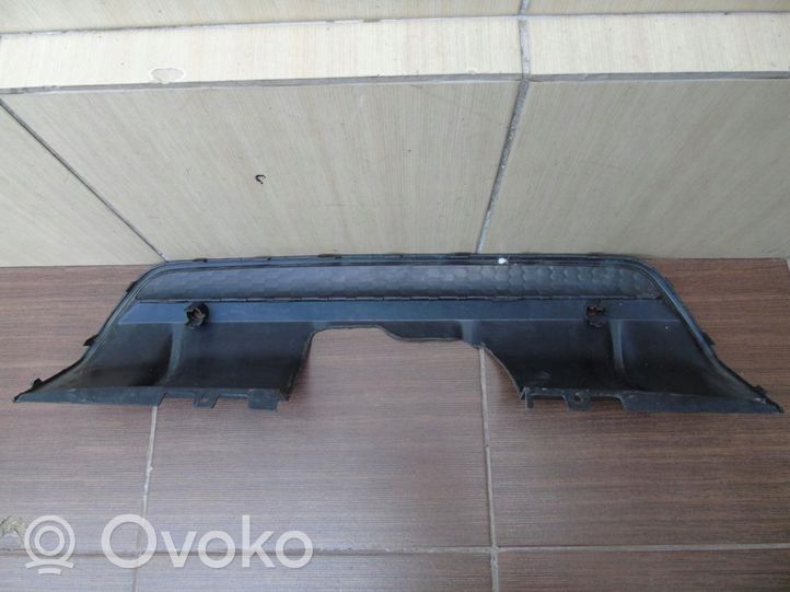 Volvo V60 Takapuskurin alaosan lista 31383089