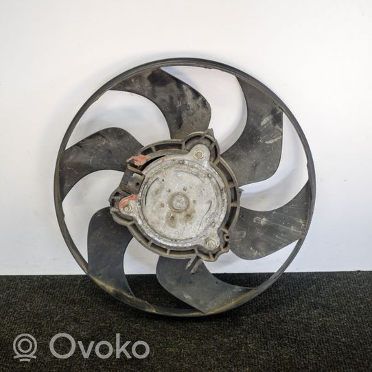 Nissan Note (E11) Hélice moteur ventilateur 