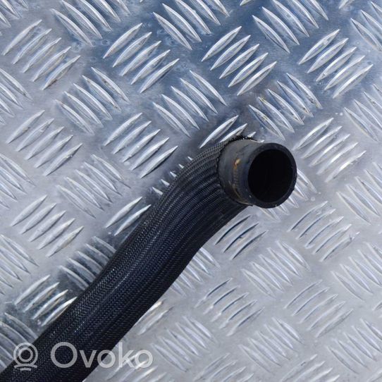 Volvo XC70 Moottorin vesijäähdytyksen putki/letku S8000199