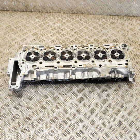 BMW 5 F10 F11 Culasse moteur 8507561