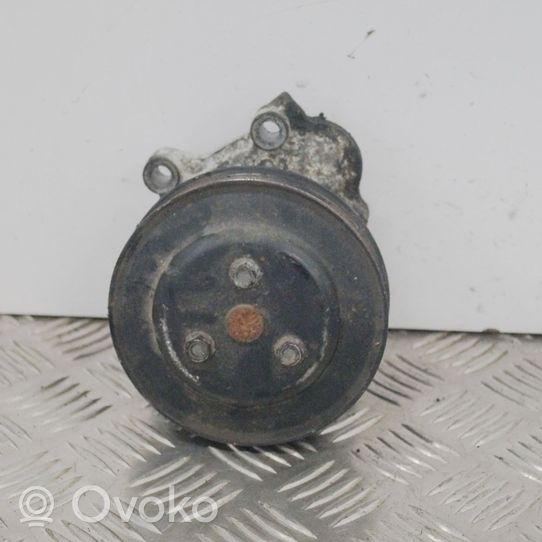 Opel Combo C Water pump 