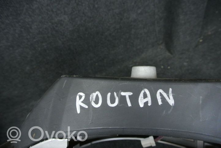 Volkswagen Routan Ohjauspyörä 