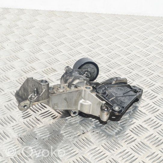 Dacia Sandero Generator/alternator bracket 8200669495