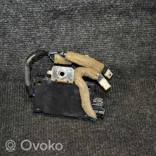 Honda Accord Pystyantennivahvistin 39155SEAG01