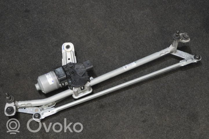 Volkswagen Beetle A5 Front wiper linkage and motor 