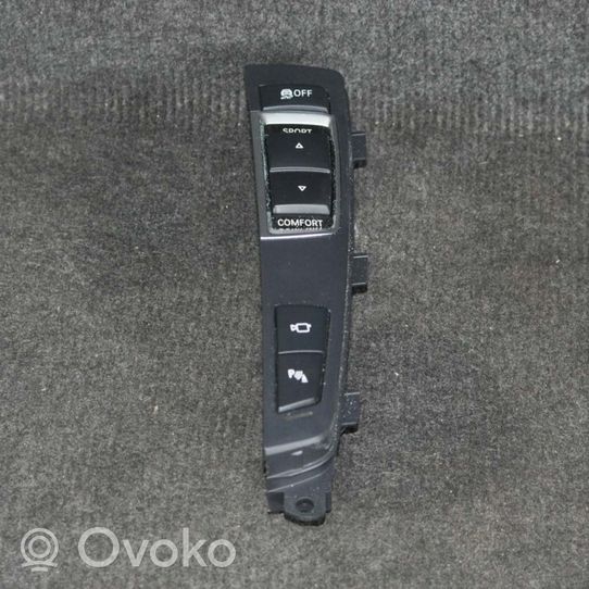 BMW 5 F10 F11 Zestaw przełączników i przycisków 9202952