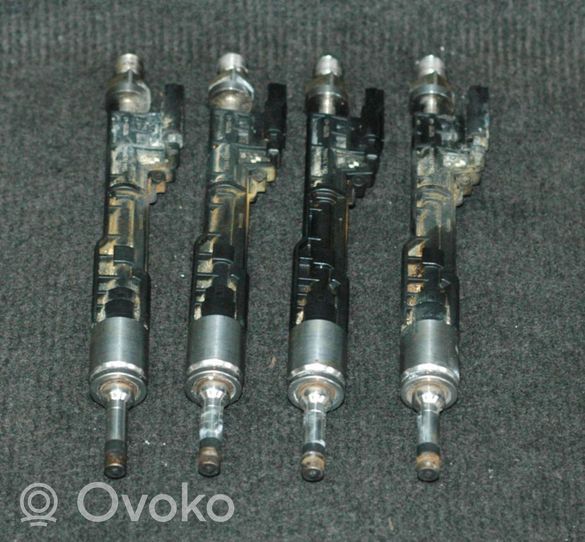 BMW 4 F32 F33 Set di iniettori 0261500172