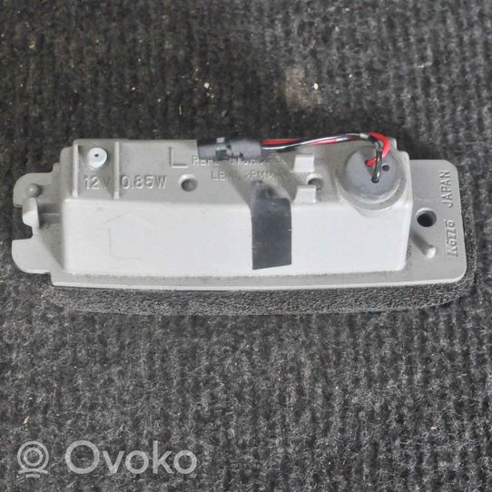 Lexus RX 330 - 350 - 400H Lampa oświetlenia tylnej tablicy rejestracyjnej A045053