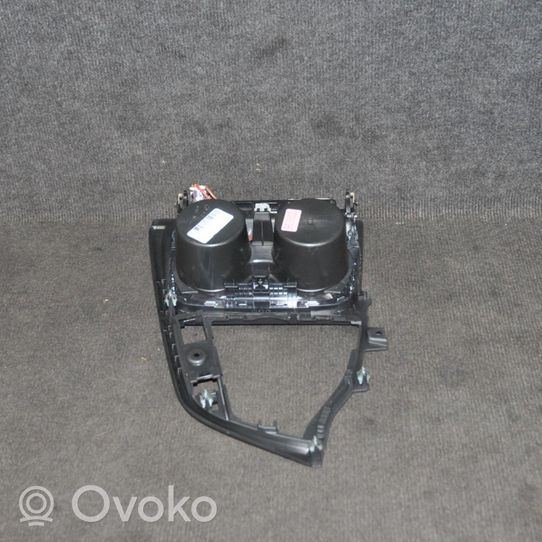 BMW 3 F30 F35 F31 Portabicchiere 9218926