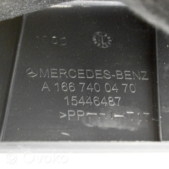 Mercedes-Benz GL X166 Garniture de hayon A1667400470