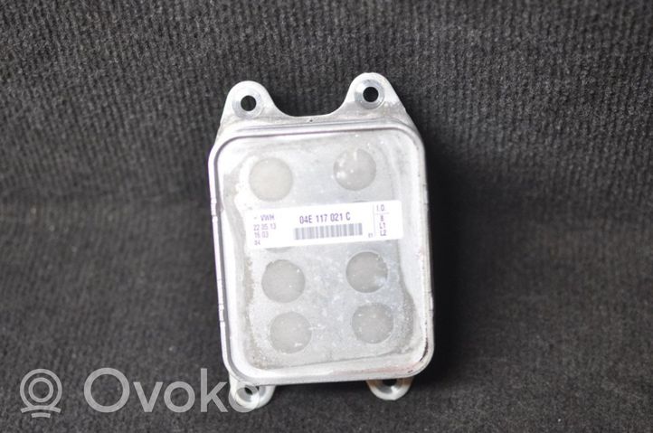 Volkswagen Jetta VI Engine oil radiator 04E117021C