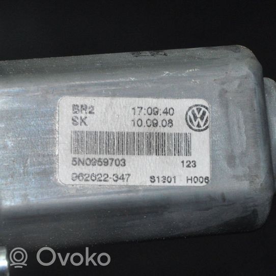 Volkswagen Tiguan Moteur de lève-vitre de porte arrière 5N0959703F