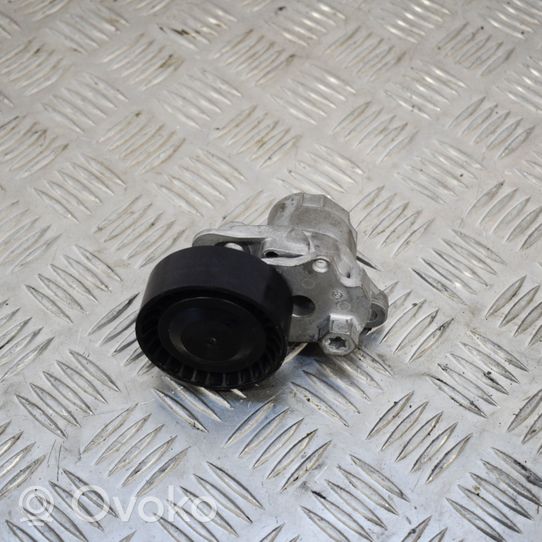 Audi Q3 8U Altra parte del vano motore 04E145299L