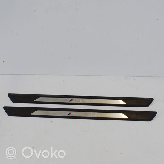 BMW 2 F22 F23 Slenksčių apdailų komplektas (vidinis) 8059061