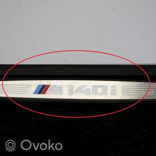 BMW 1 F20 F21 Osłona listwy przedniej 8067080