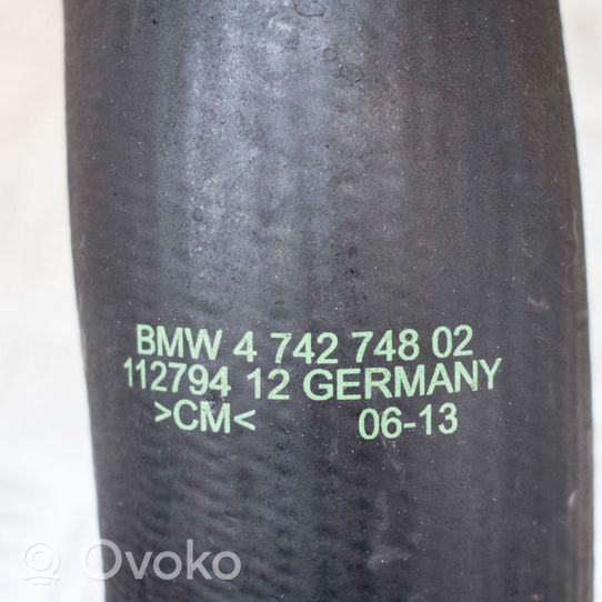 BMW 1 F20 F21 Tube d'admission de tuyau de refroidisseur intermédiaire 4742748
