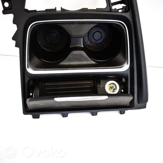 BMW 3 F30 F35 F31 Porte-gobelet 9218925