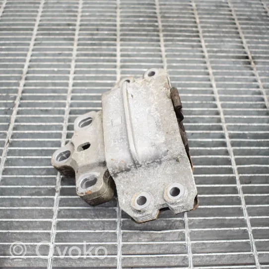 Skoda Yeti (5L) Moottorin kiinnikekorvake 1K0199555T