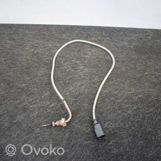 Volkswagen PASSAT B8 Sensor de temperatura del aceite 04L906088BL