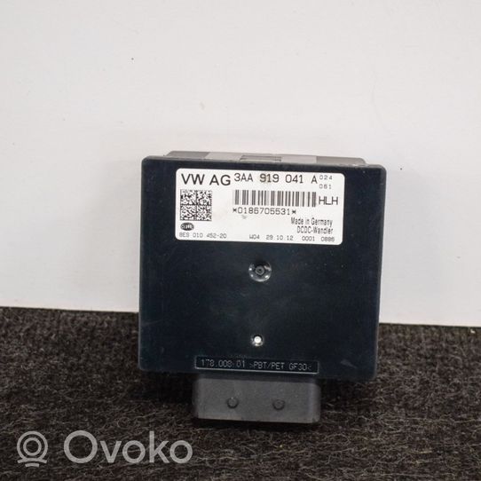 Volkswagen Tiguan Voltage converter/converter module 3AA919041A