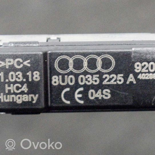 Audi Q3 8U Pystyantennivahvistin 8U0035225A