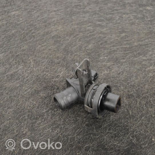 Opel Insignia A Altra parte del vano motore 55568910