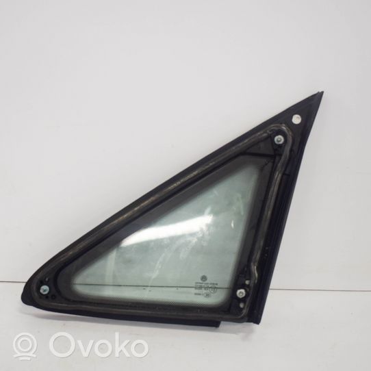 Volkswagen Touran II Front door vent window glass four-door 1T084541243R00048