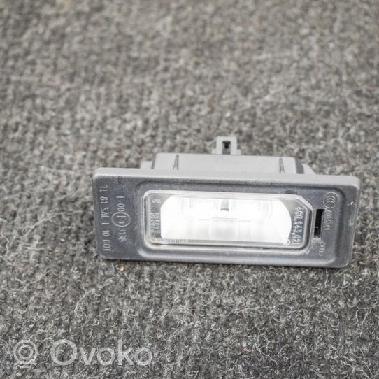 Audi A7 S7 4G Rekisterikilven valo 4G0943021