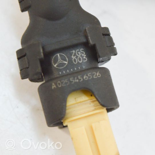 Mercedes-Benz C W205 Öljyn lämpötila-anturi 