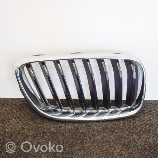 BMW 2 F22 F23 Grille inférieure de pare-chocs avant 