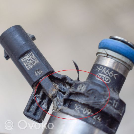 Audi Q3 8U Injecteur de carburant 06H906036G