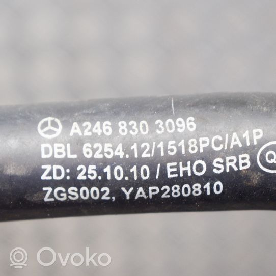 Mercedes-Benz GLA W156 Tube d'admission d'air A2468303096