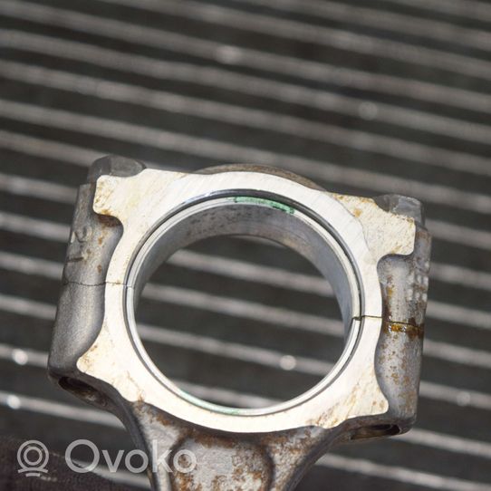 Nissan Note (E11) Piston 