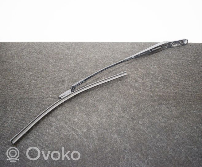 Volkswagen PASSAT B7 Windshield/front glass wiper blade 3C1955410B