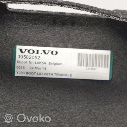 Volvo S60 Apdaila galinio dangčio 39582052