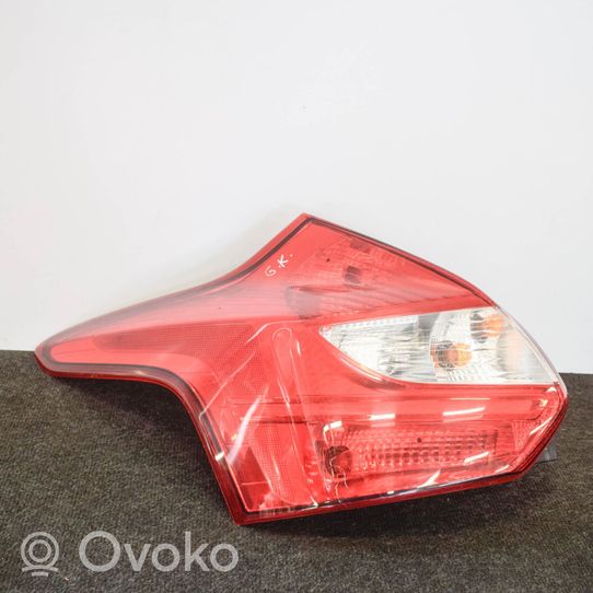 Ford Focus Lampa tylna BM5113405AK