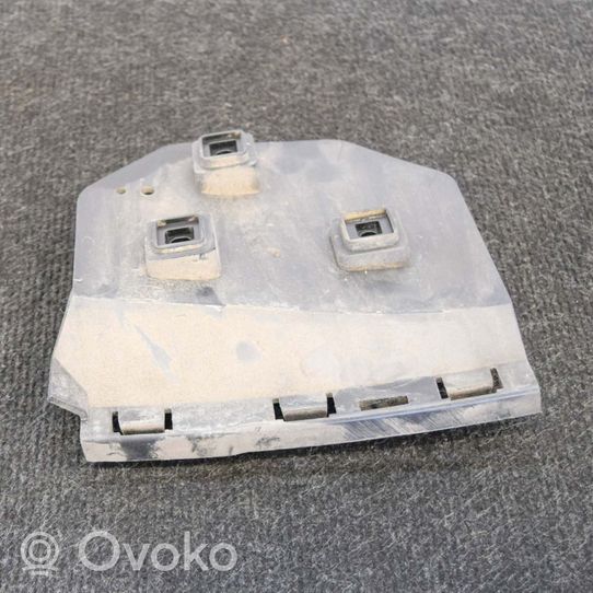 Volvo V50 Staffa angolare del supporto di montaggio del paraurti 30763019