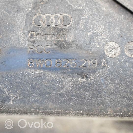 Audi A4 S4 B9 Šoninė dugno apsauga 8W0825219A