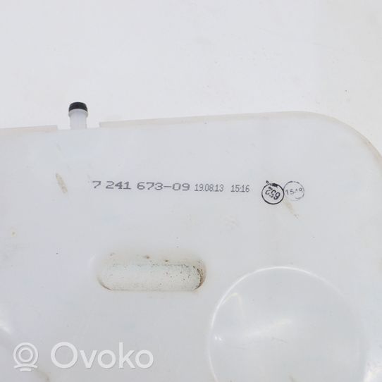 BMW 1 F20 F21 Zbiornik płynu spryskiwaczy lamp 7241673