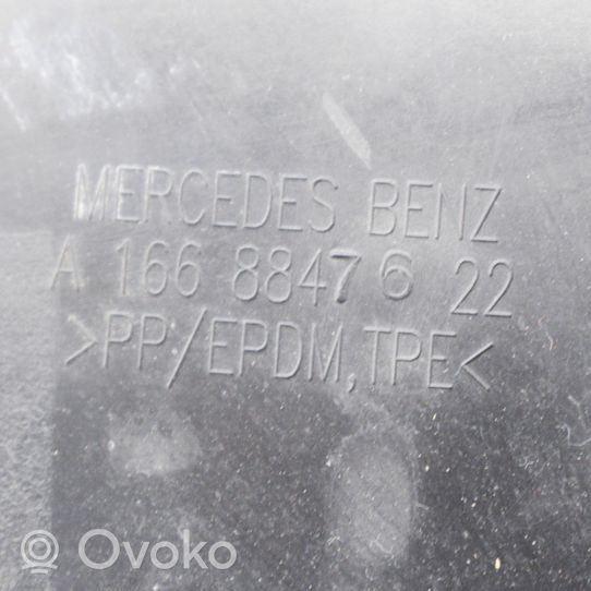 Mercedes-Benz GL X166 Pare-boue passage de roue avant A1668847622
