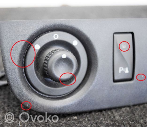 Dacia Sandero Kit interrupteurs 255704649R