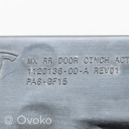 Tesla Model X Takaoven lukitusmoottori 112013600A