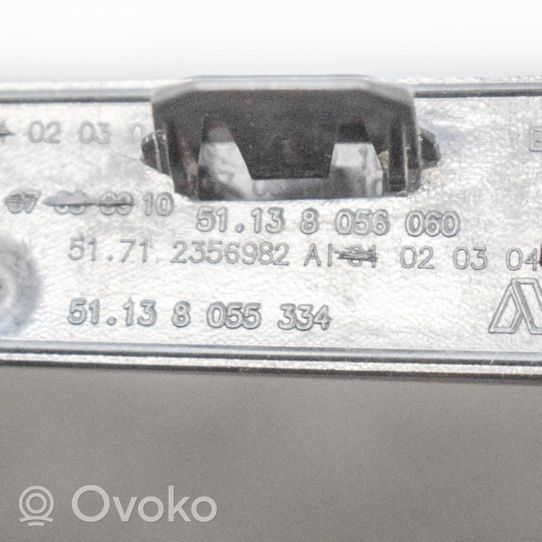 BMW 4 F32 F33 Litery / Emblematy na błotnik przedni 8056060