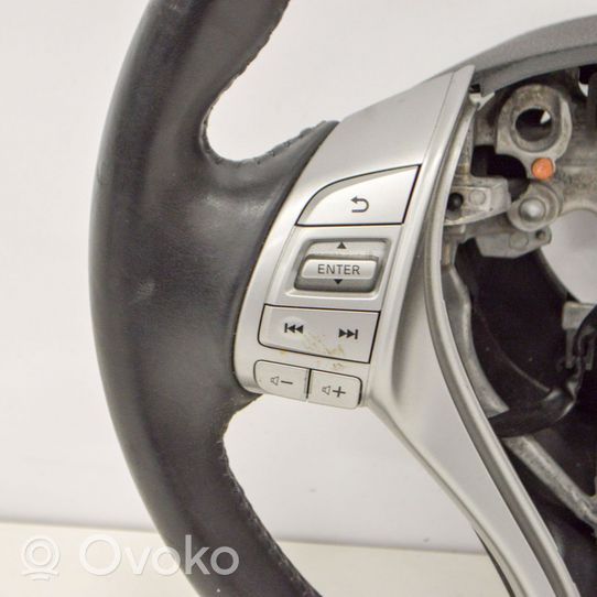 Nissan Qashqai Ohjauspyörä 34160226C