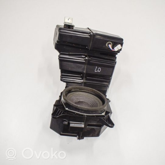 Lexus RX 330 - 350 - 400H Subwoofer-bassokaiutin 8616048310