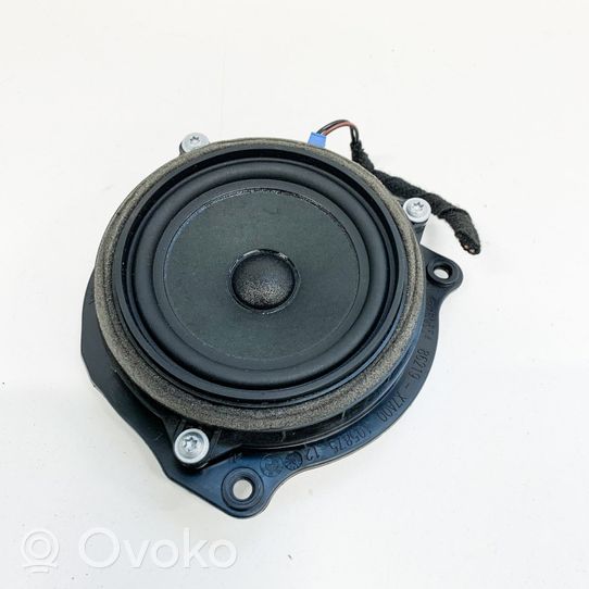 BMW X1 F48 F49 Takaoven kaiutin 9274700