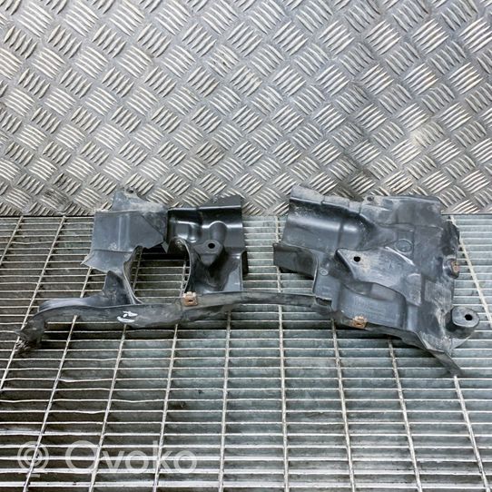 BMW 7 F01 F02 F03 F04 Protezione inferiore del serbatoio del carburante 7185170