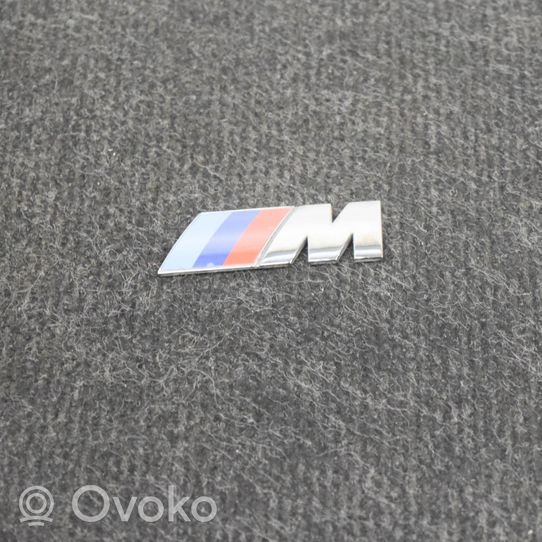 BMW 2 F22 F23 Logo, emblème de fabricant 8055967