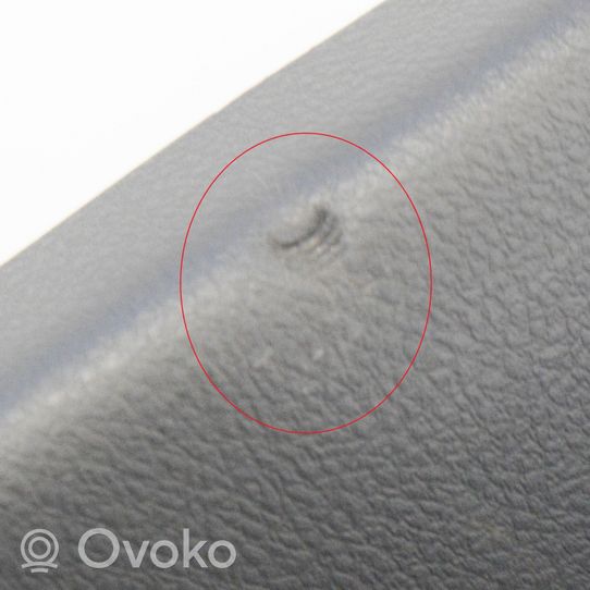 Toyota Verso Keskikonsolin takasivuverhoilu 679390F020