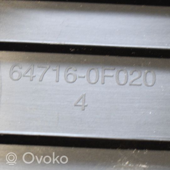 Toyota Verso Protector del borde del maletero/compartimento de carga 647160F020